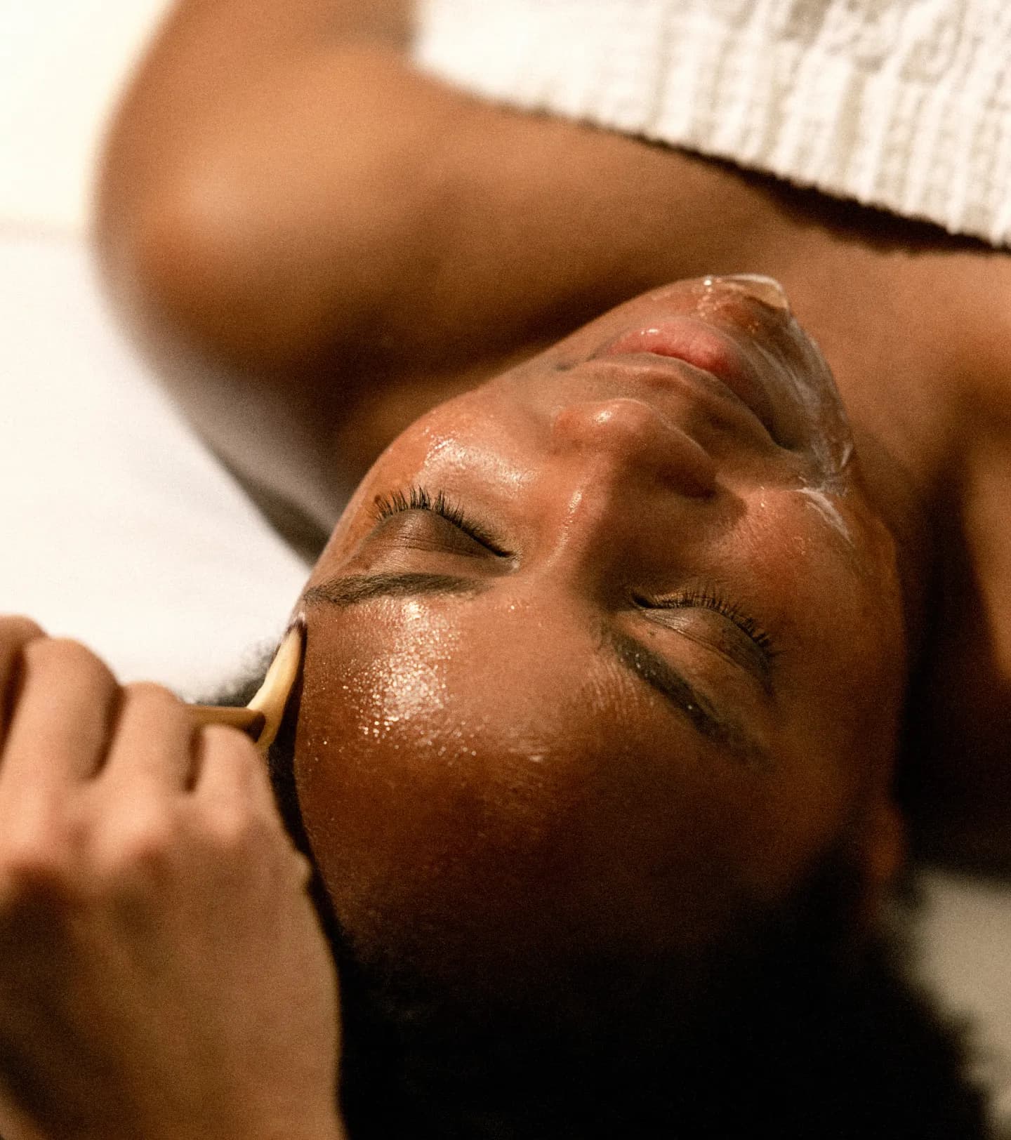 Service Detail Page-Hero-Hydrating Facial