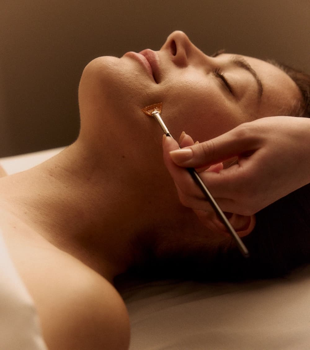 Service-Facials-Peel Facial-Mobile