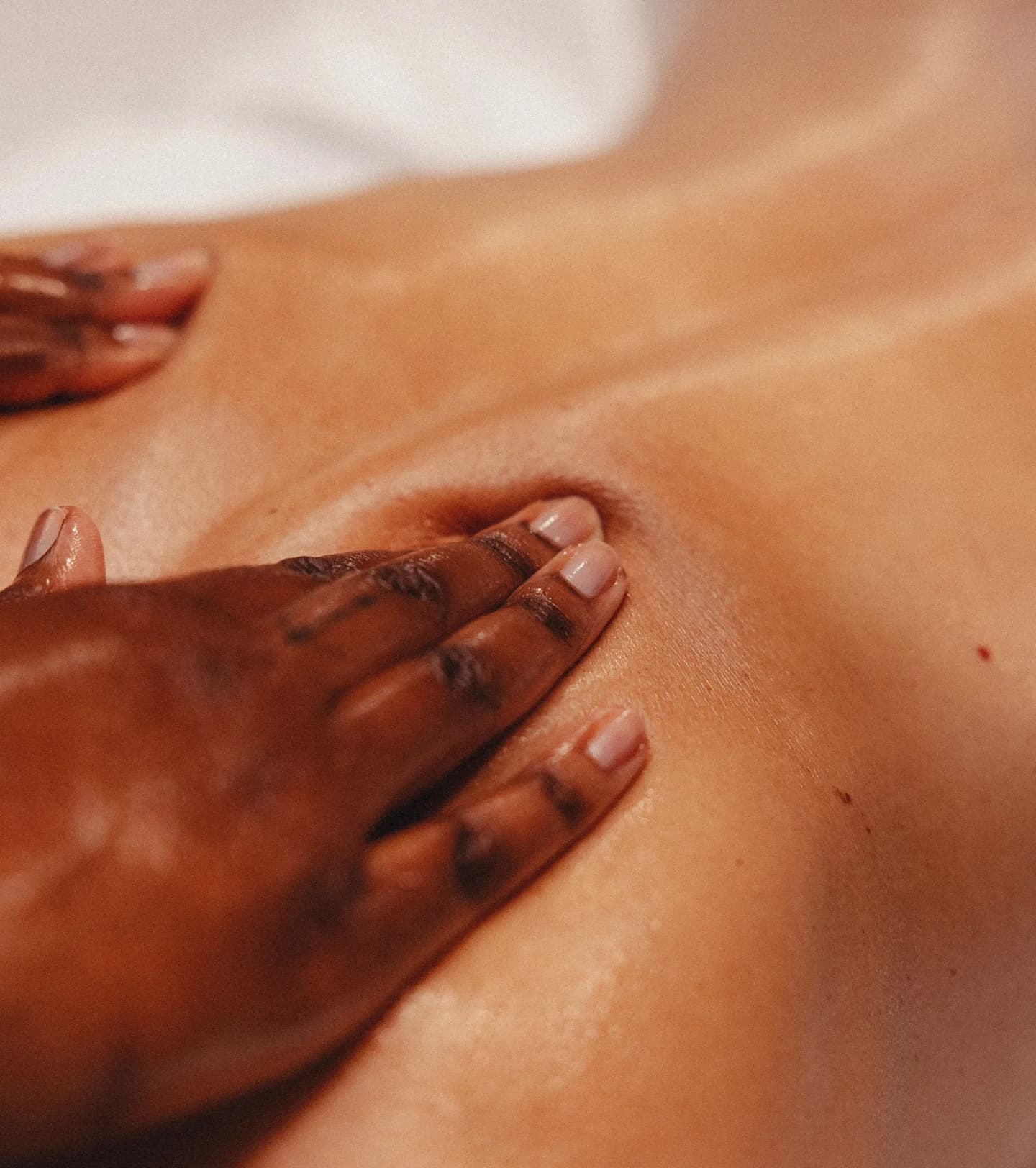 Service Detail Page-Hero-Oncology Massage