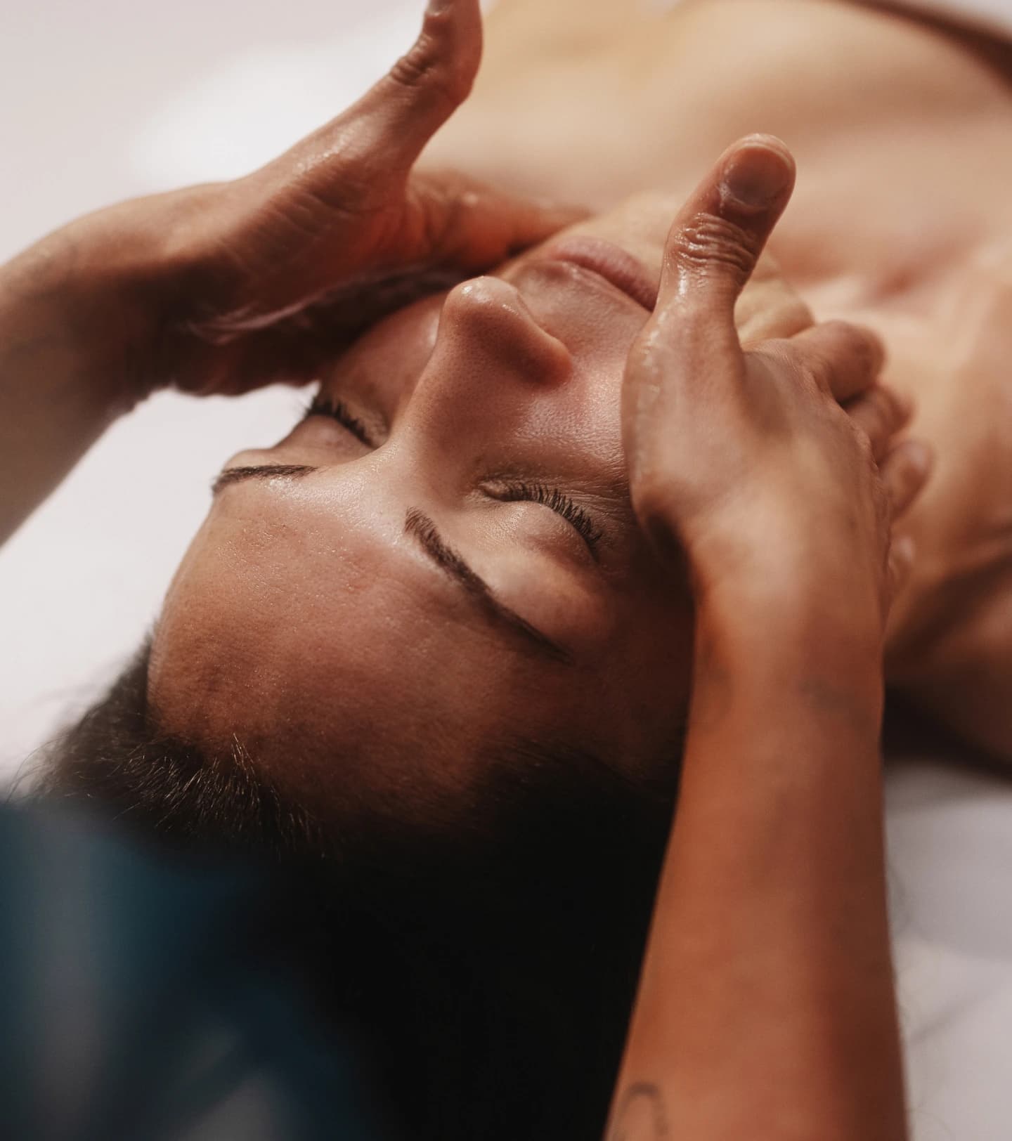 Service Detail Page-Hero-Soothing Facial