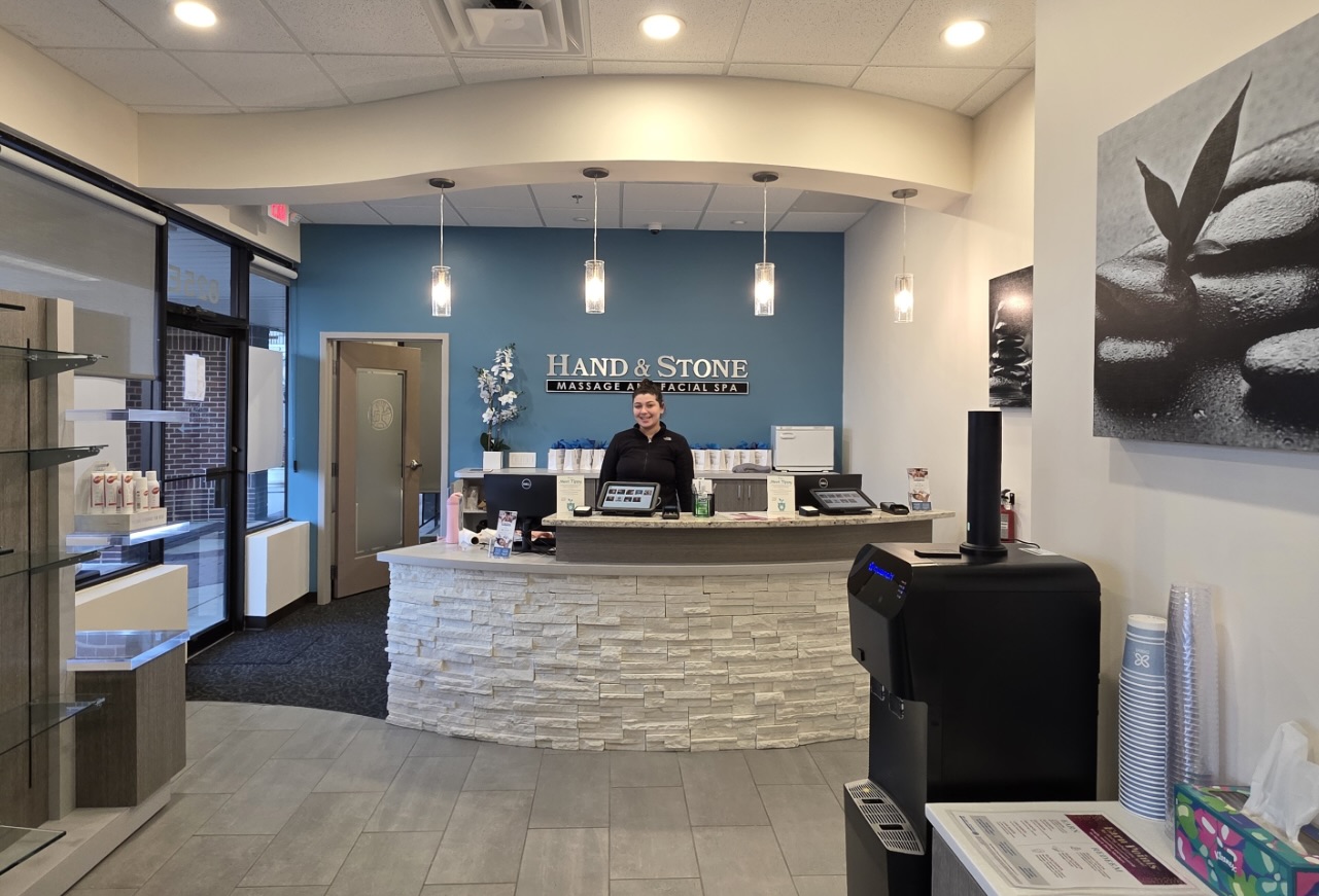 Hand & Stone Brings Self Care Ritual to the Rockville Community