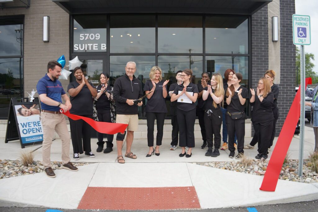 Saginaw ribbon cutting