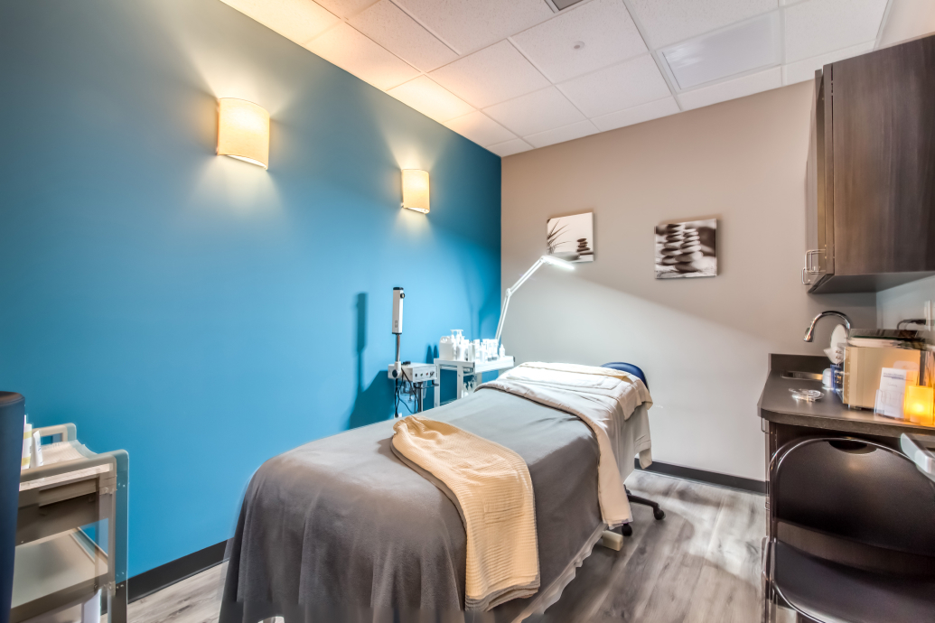 Sandy Springs –Abernathy Square - Hand & Stone Massage and Facial Spa ...